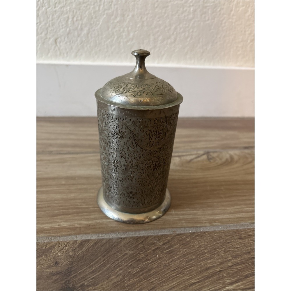 World Gift ZY India‎ Silver Cup Etched Design 6"